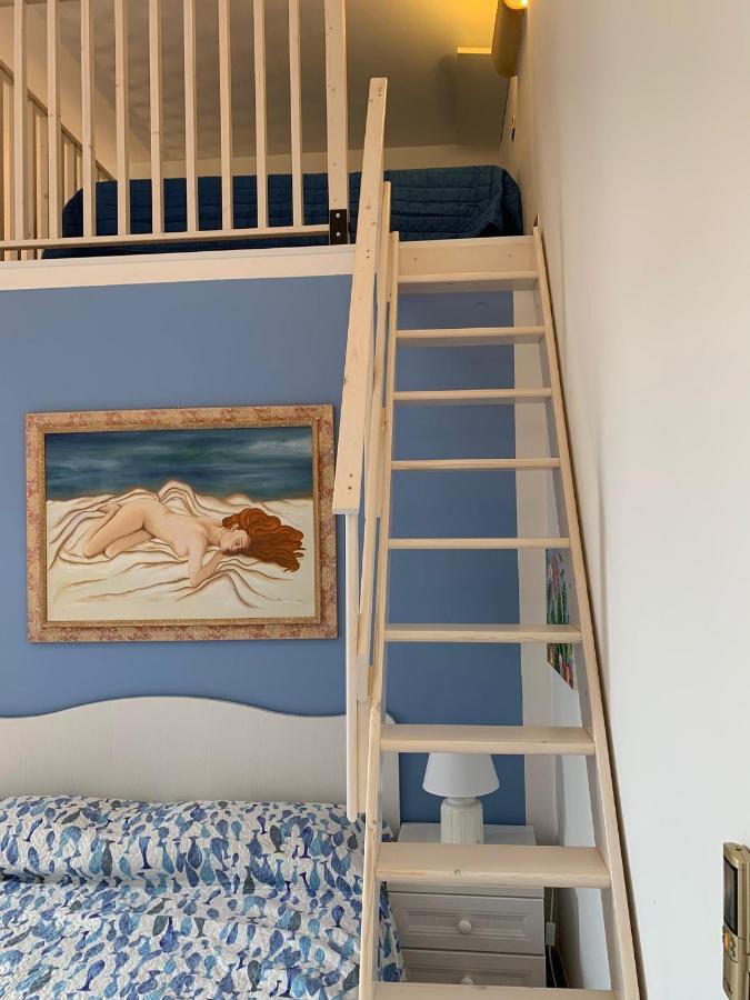 Apartment With Terraces And Private Jacuzzi - San Vito 400M From Beach Сан Вито ло Капо Екстериор снимка